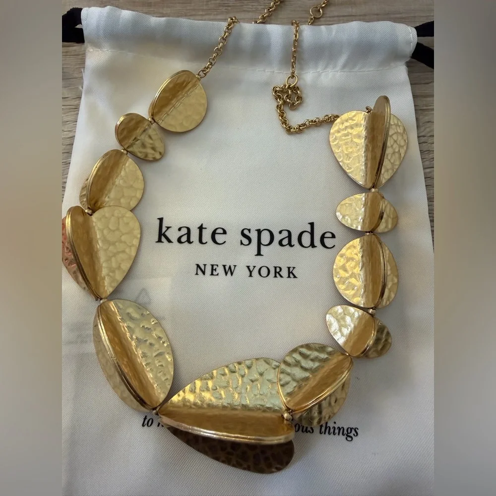 Kate Spade Metal Petal Necklace Gold - Picture 3 of 5